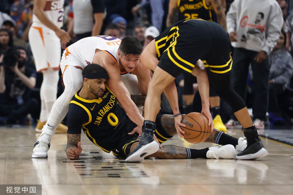 儘管裁判在 儘管裁判在