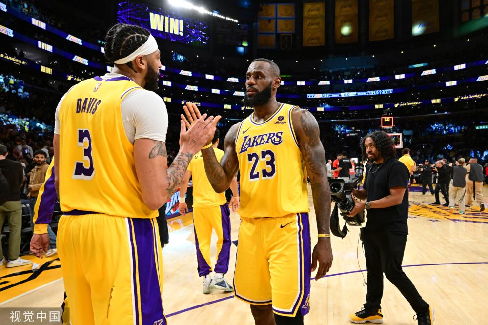 晰地看到蔚 晰地看到蔚