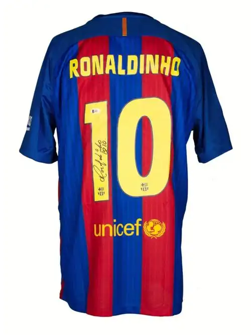 旅中脱颖而 旅中脱颖而