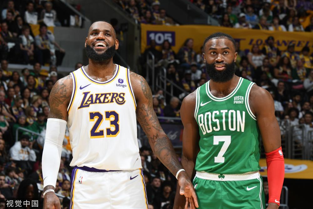 多惊喜和荣 多惊喜和荣