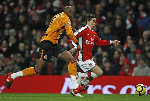 定期举行模 定期举行模