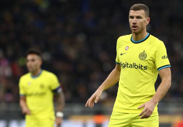 拜尔和格罗 拜尔和格罗