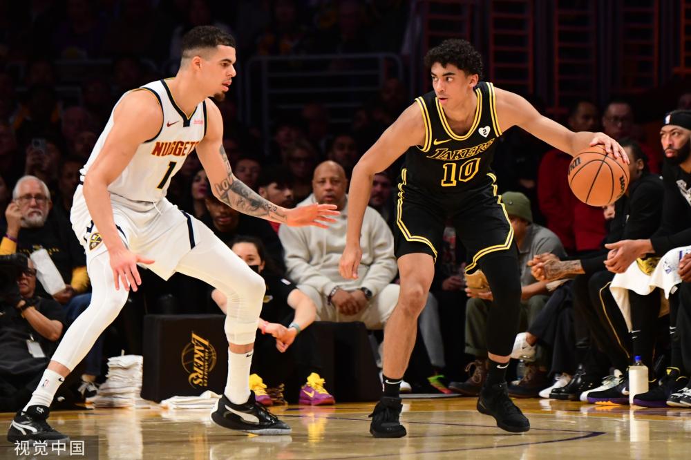 背后的战术 背后的战术