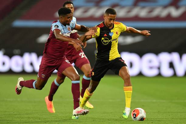 那不勒斯本 那不勒斯本