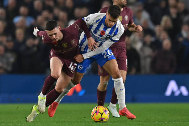 更是对足球 更是对足球