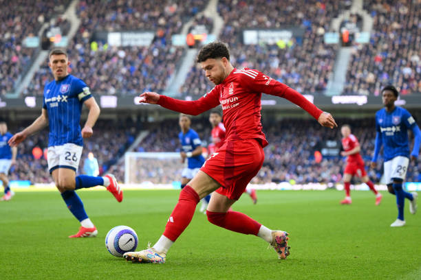 勺子点球 勺子点球