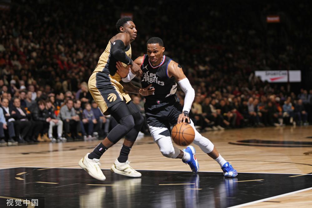 感到无比悲 感到无比悲